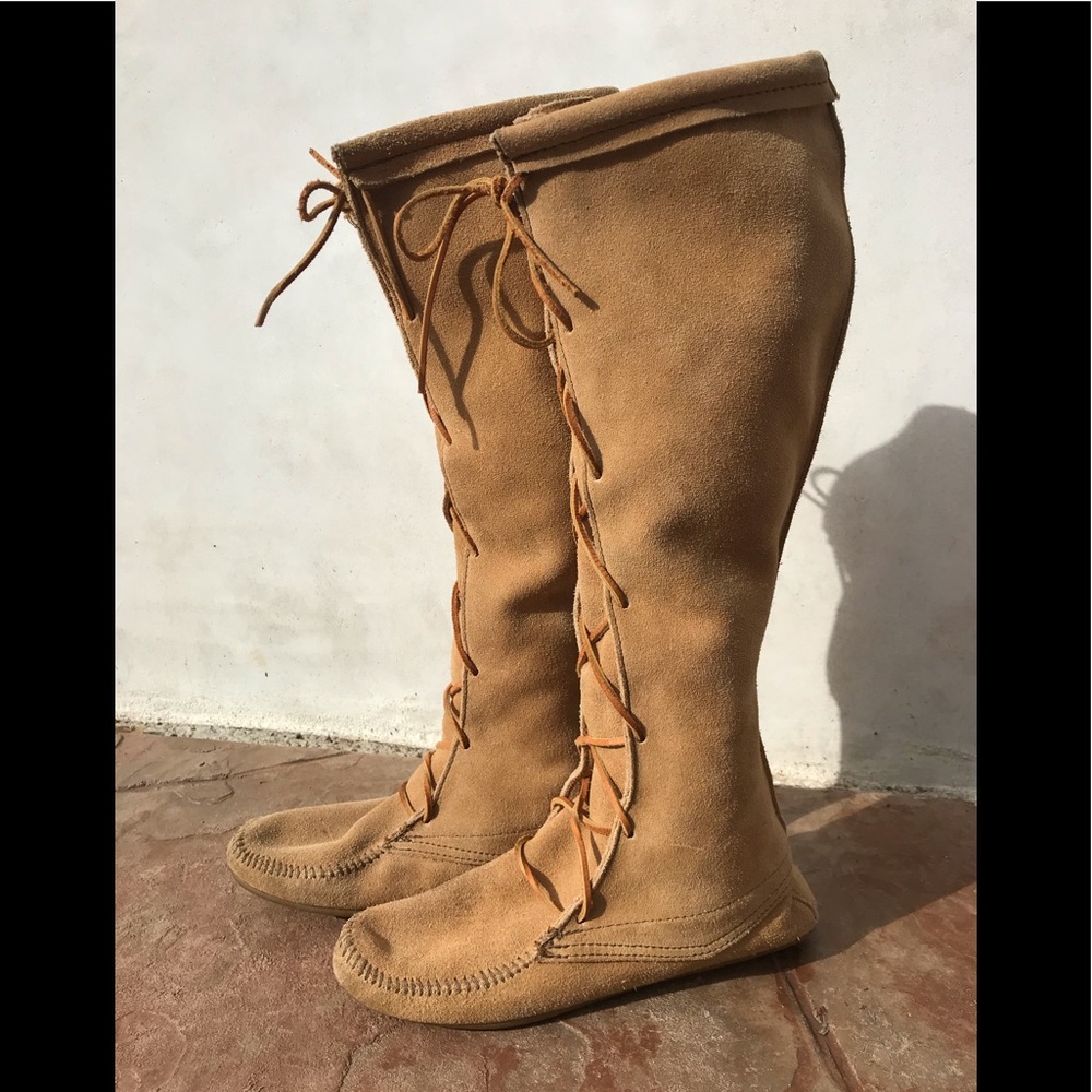 Minnetonka Tall Front Lace-up Moccasin Boots